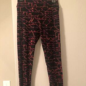 Lularoe Leggings Pink and Black Tribal Print